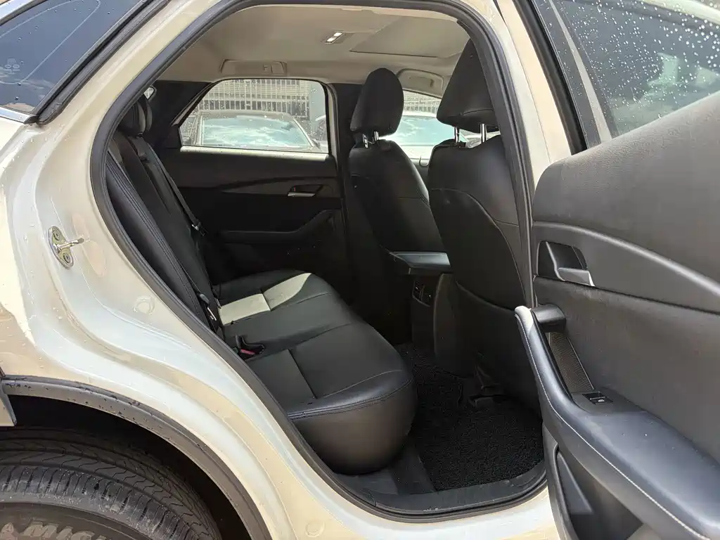 Mazda CX-30 — миниатюра 17