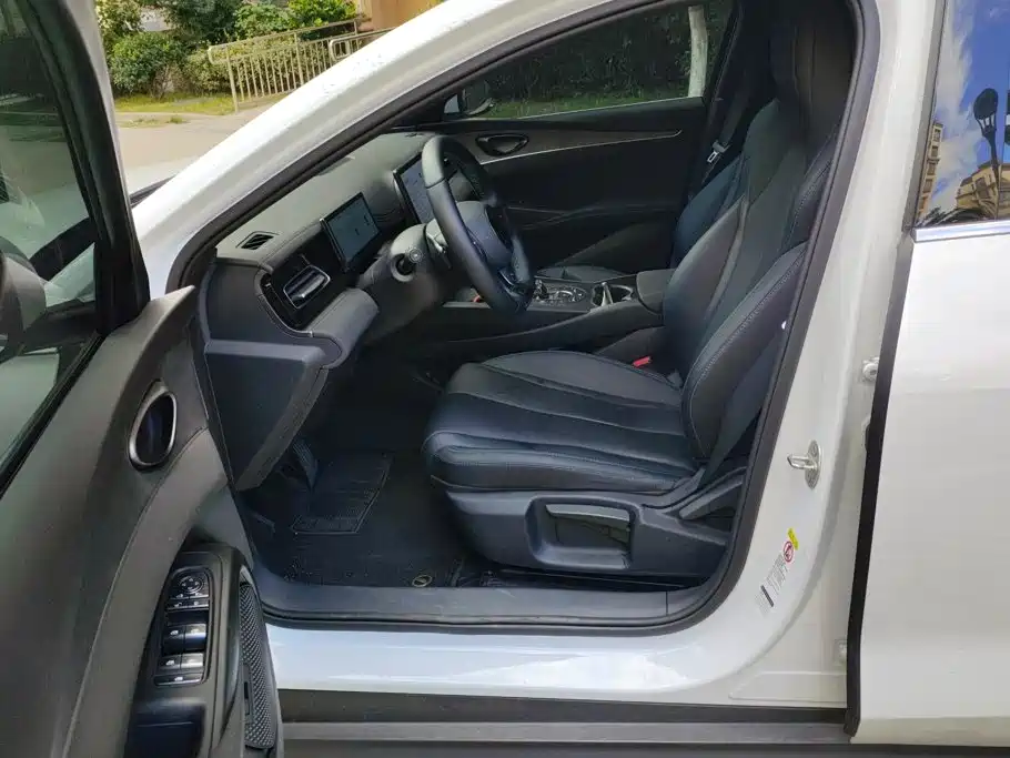 BYD Seal 06 — миниатюра 9
