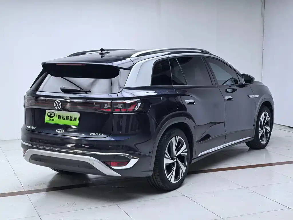 Volkswagen ID.6 Crozz — миниатюра 5