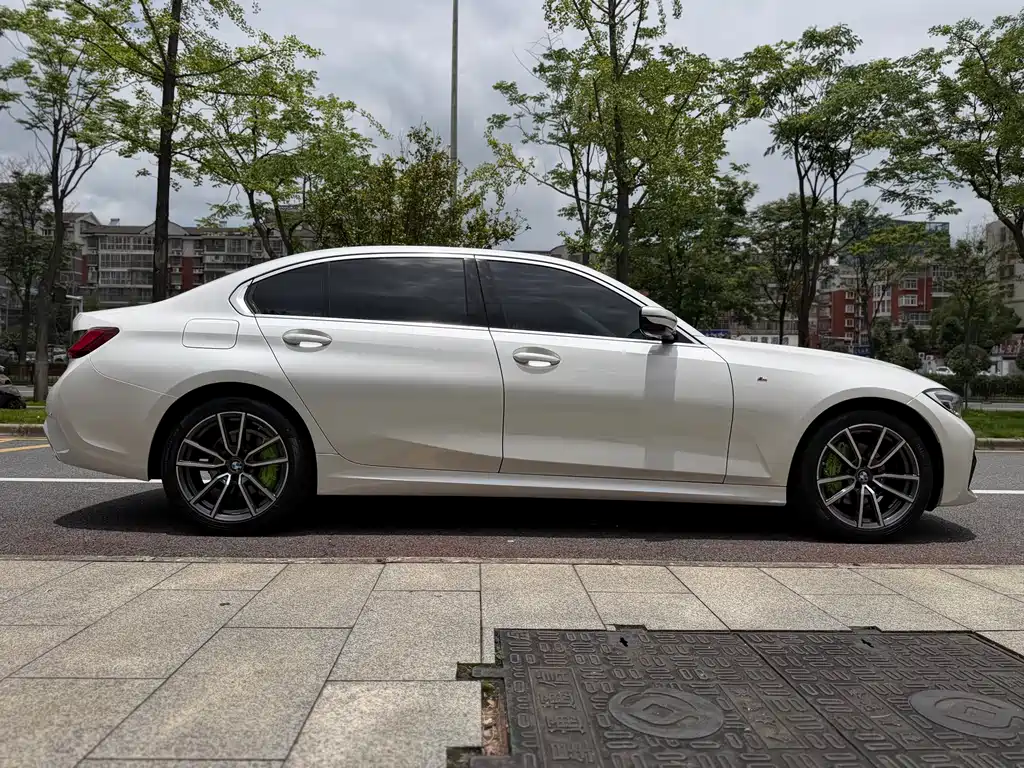 BMW 3 Series 3 2022 320Li M Sport