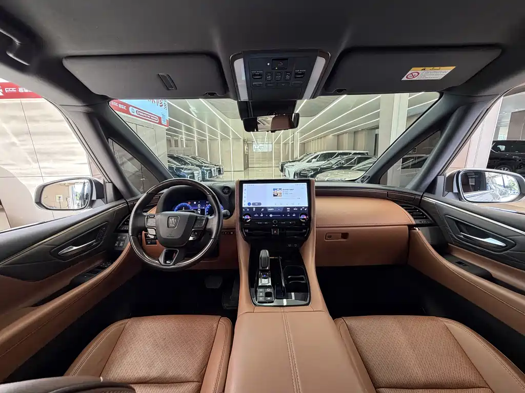 Toyota Vellfire — миниатюра 14