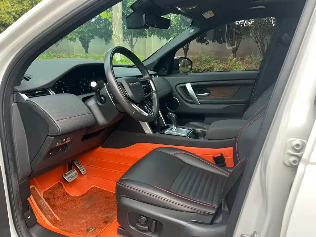 Land Rover Discovery Sport — миниатюра 4