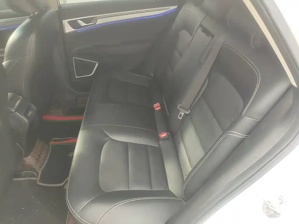 Geely Emgrand GL — миниатюра 17