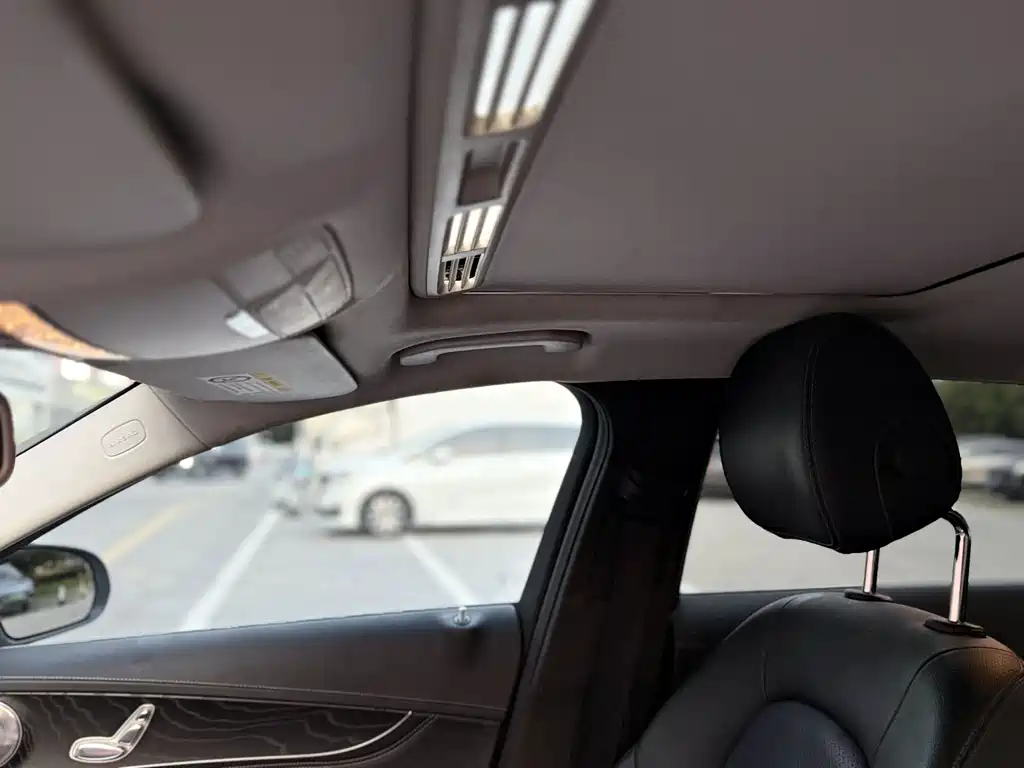 Mercedes-Benz C-Class — миниатюра 18