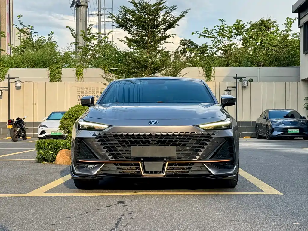 Changan UNI-V — миниатюра 2