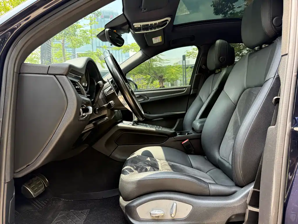 Porsche Macan — миниатюра 15