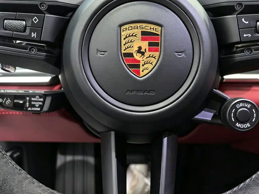 Porsche Panamera — миниатюра 4