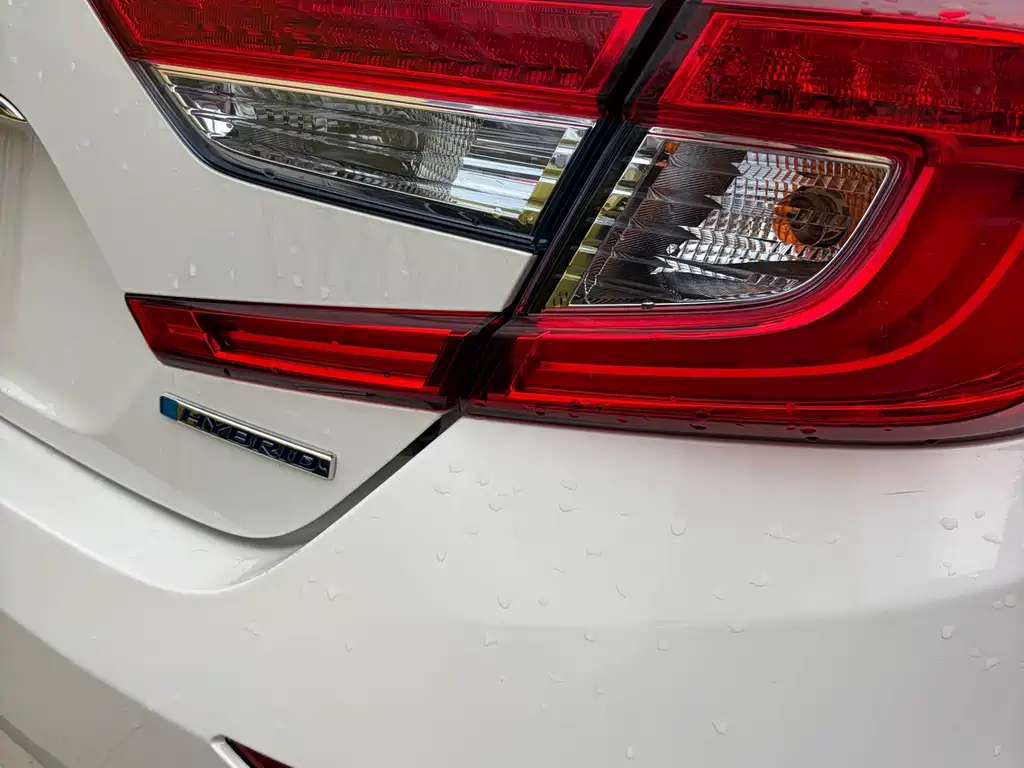 Honda Accord — миниатюра 20