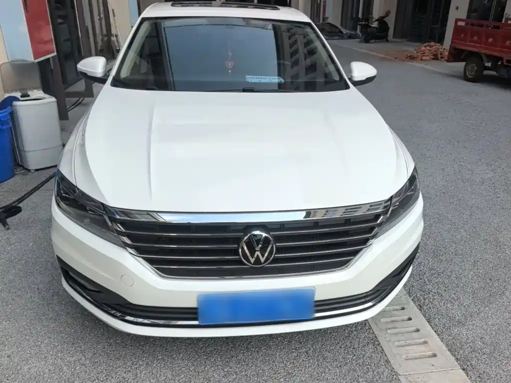 Volkswagen Lavida — миниатюра 3