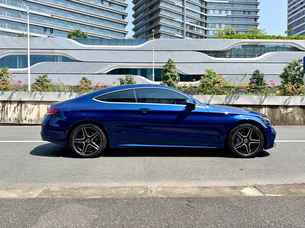 Mercedes-Benz C-Class (Import) — миниатюра 5