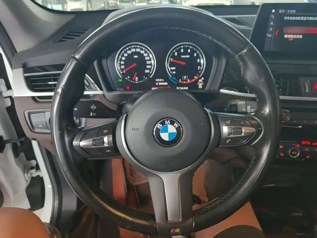 BMW X1 — миниатюра 11