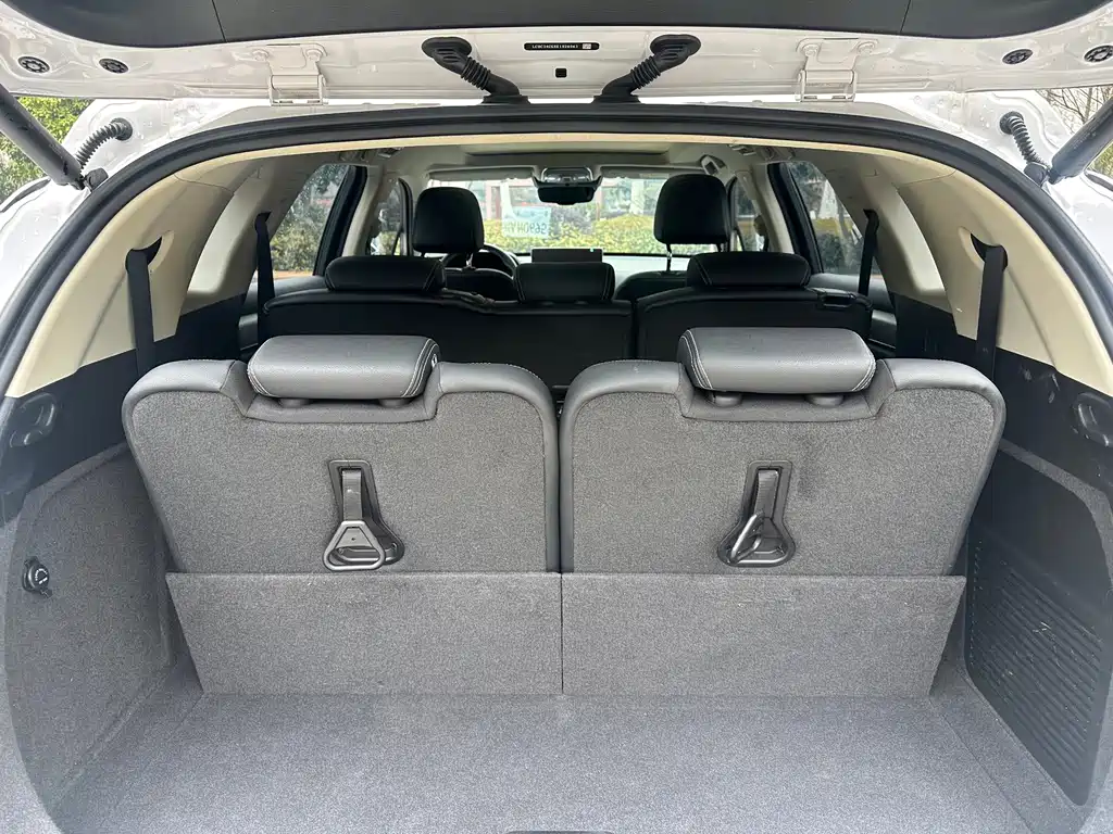 BYD Tang — миниатюра 13