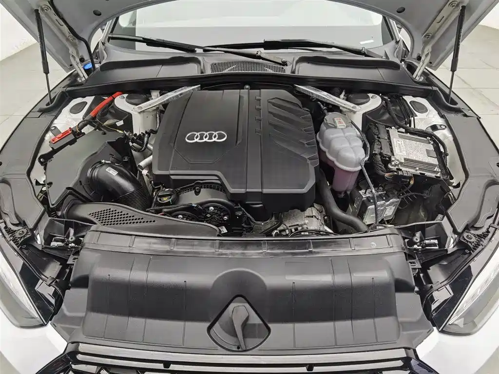 Audi A5 2024 Sportback 40 TFSI quattro Luxury