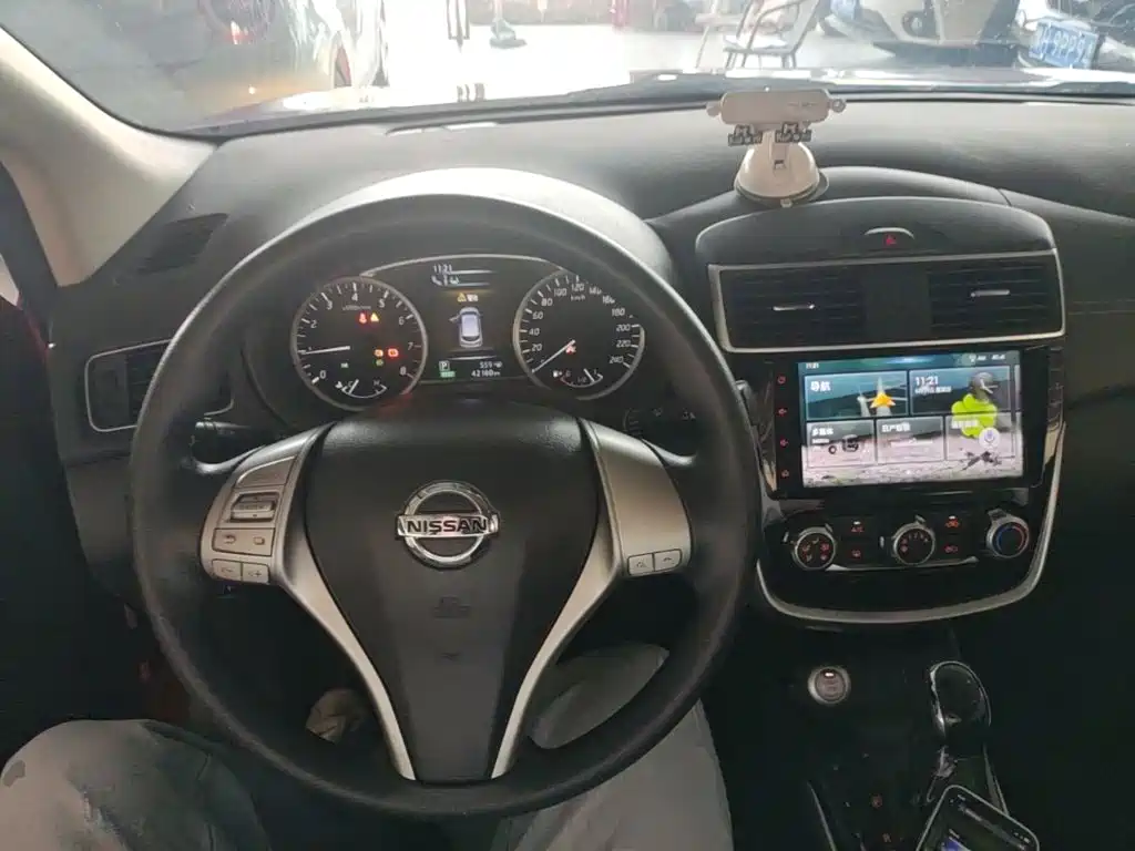 Nissan Tiida — фотографии объявления, Фото 11