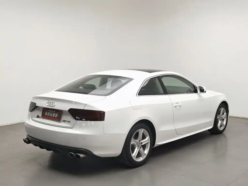 Audi A5 (Import) — миниатюра 2