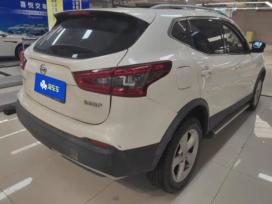 Nissan Qashqai — миниатюра 3