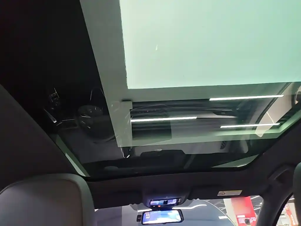 Volkswagen ID.4 Crozz — миниатюра 18
