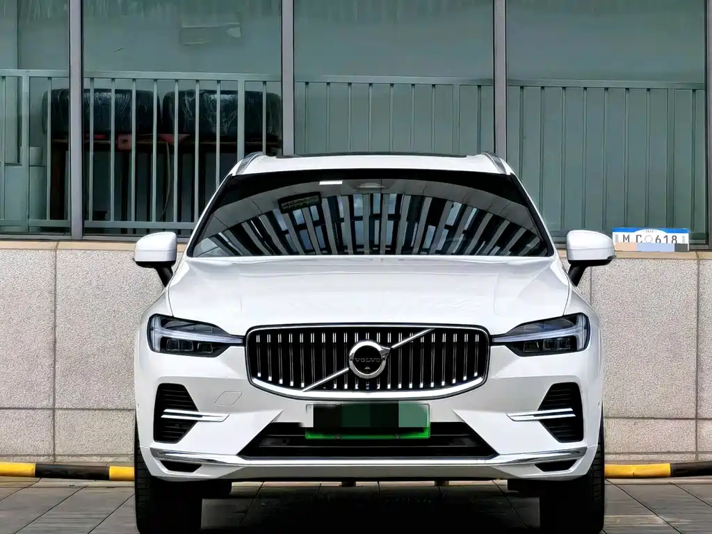 VOLVO XC60 PLUG IN HYBRID