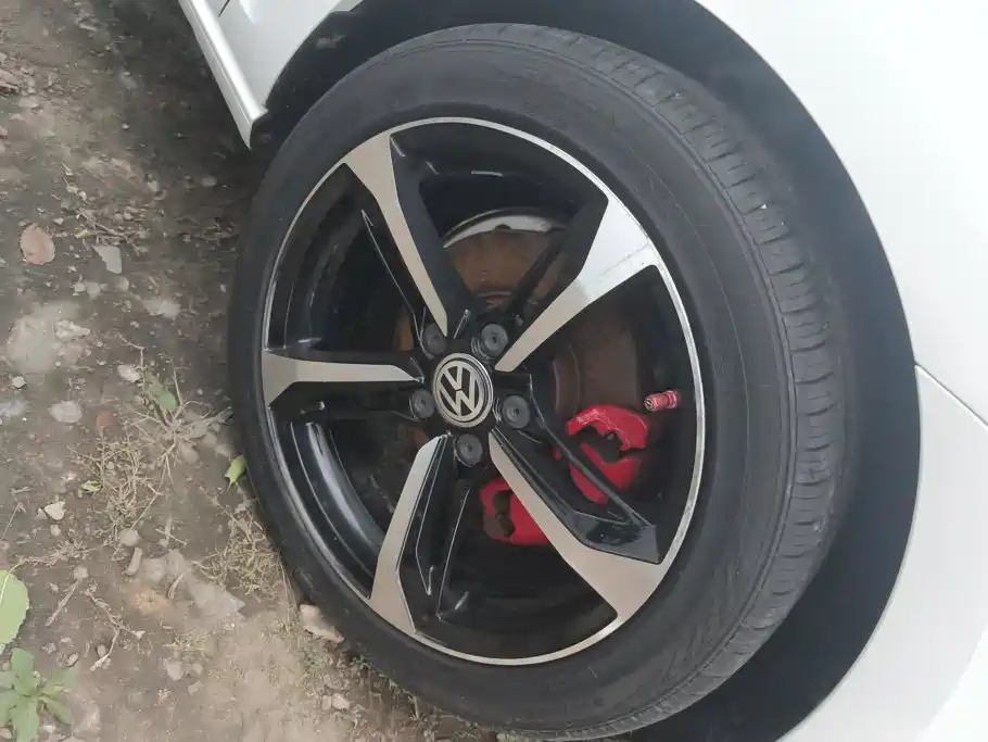 Volkswagen Golf — миниатюра 6