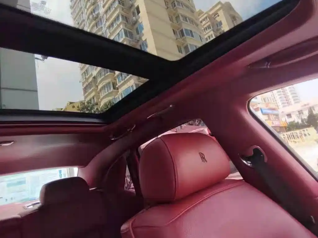 Rolls-Royce Ghost — миниатюра 5