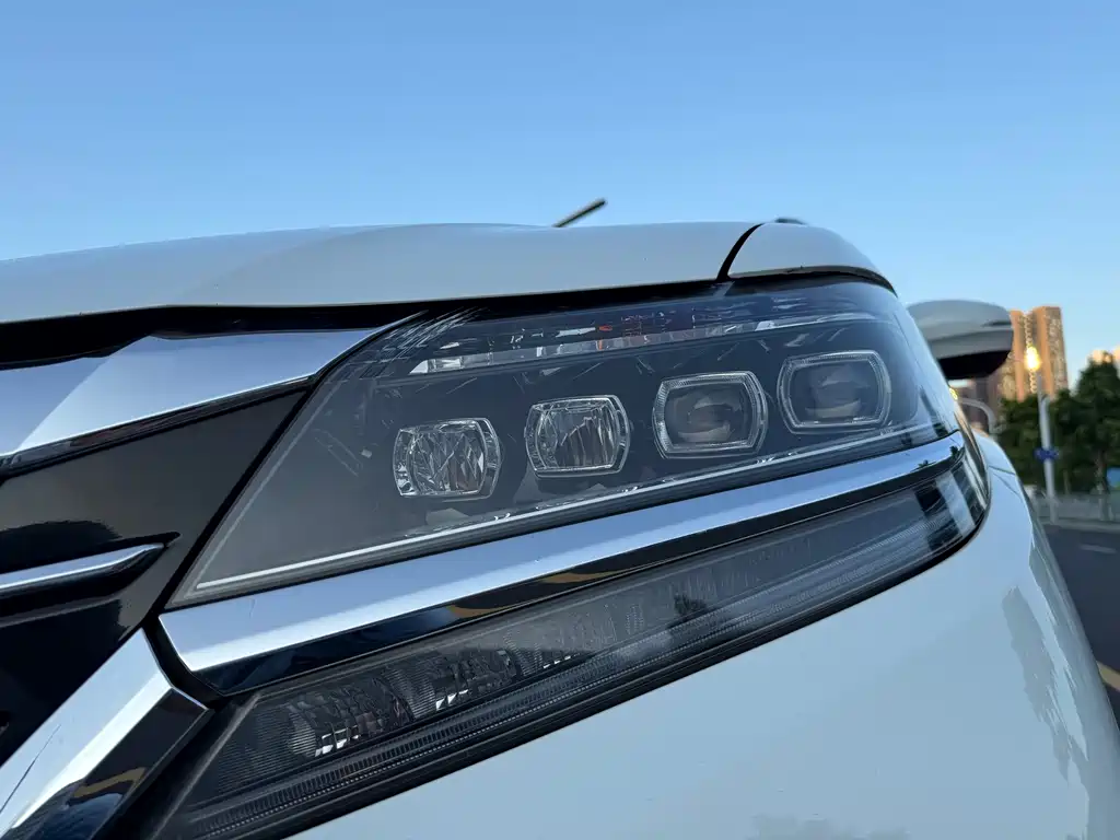 Honda Elysion — миниатюра 19