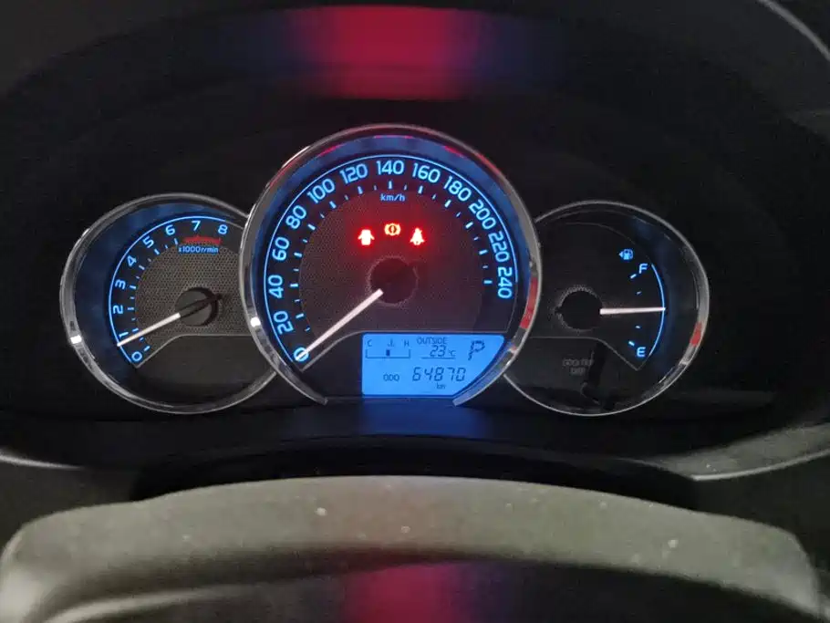 Toyota Corolla — миниатюра 14