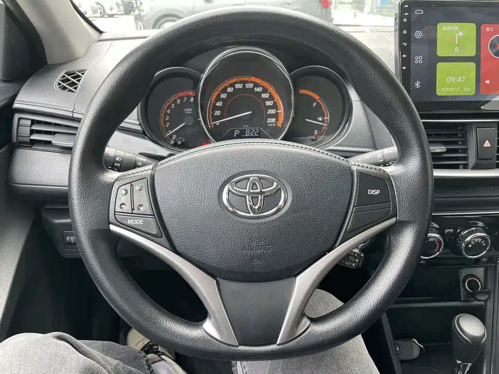 TOYOTA YARIS L ZHIXUAN