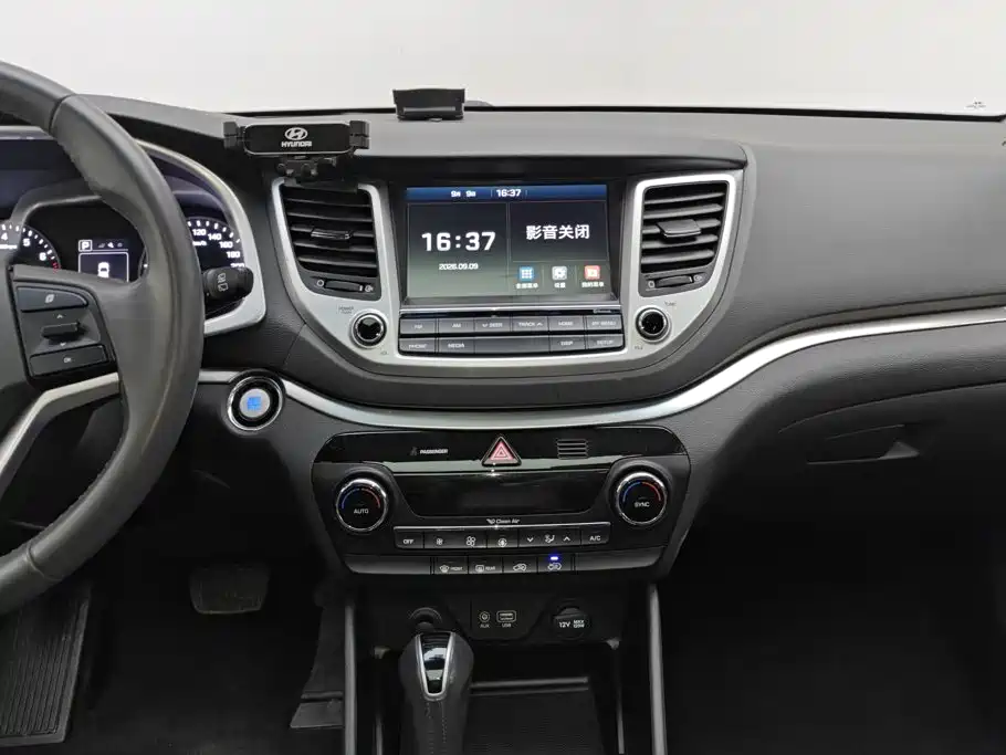Hyundai Tucson — миниатюра 13
