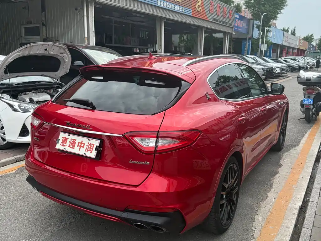 Maserati Levante 2019 3.8T GTS