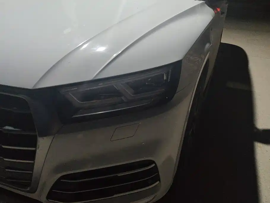 Audi Q5L — миниатюра 5