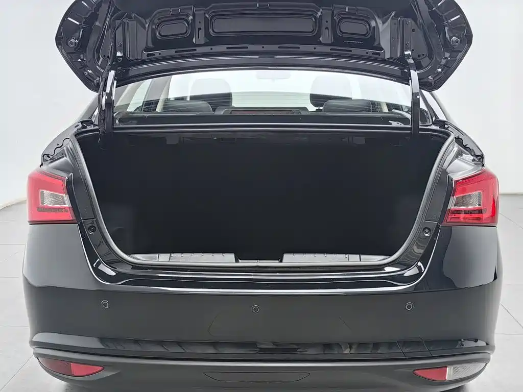 Chery Arrizo 5 — миниатюра 16