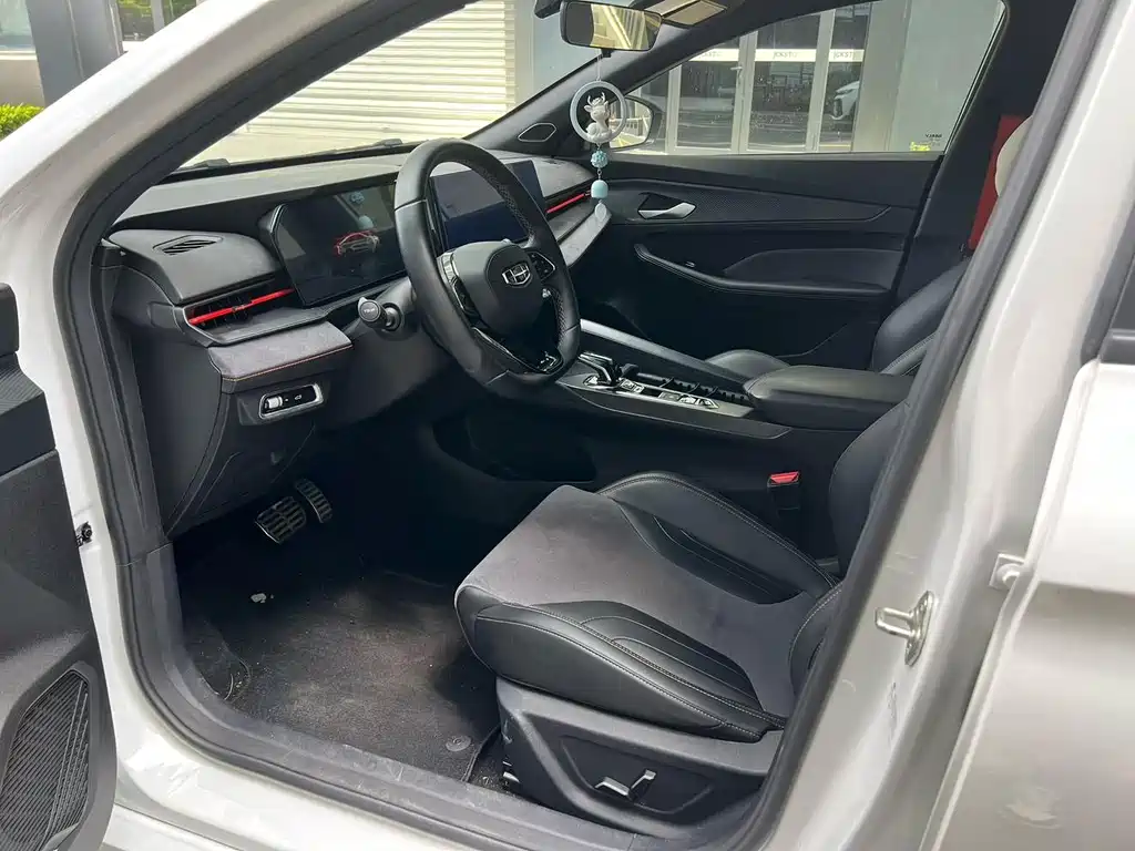 Geely Binrui — миниатюра 6