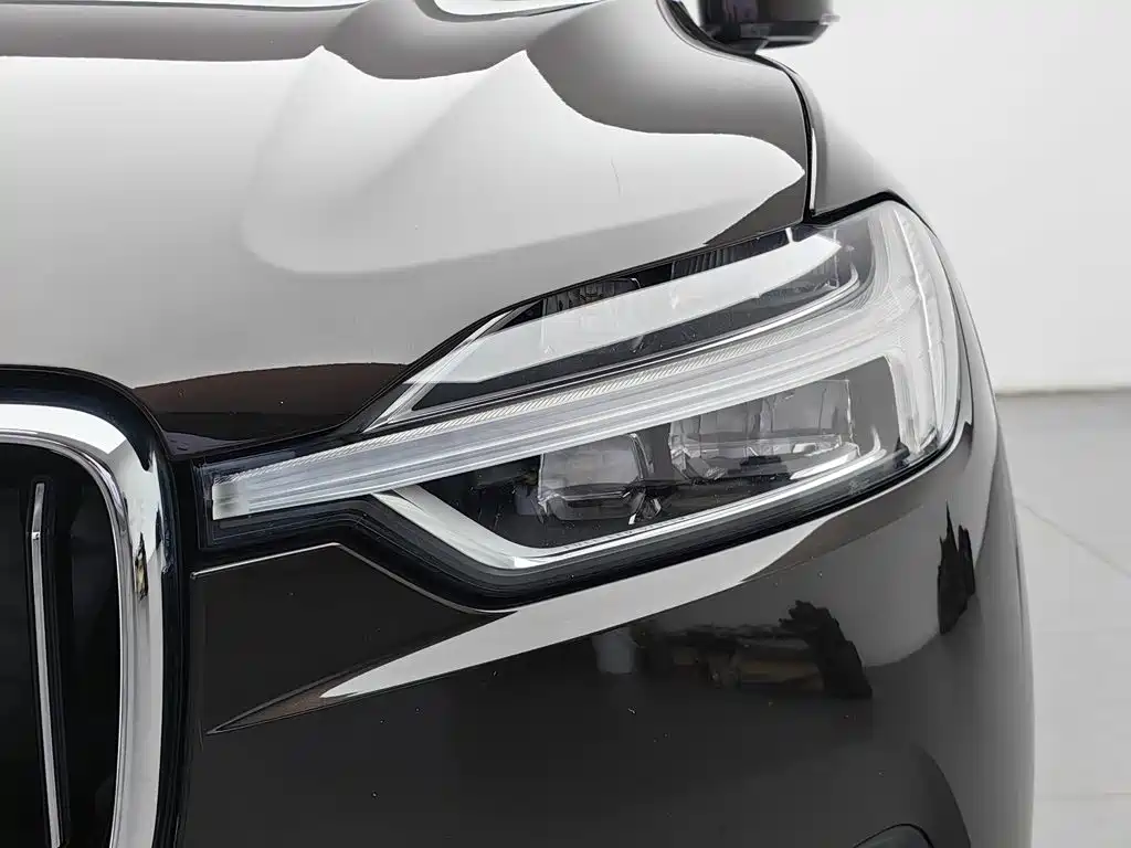 Volvo XC60 — миниатюра 7