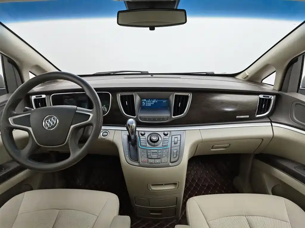 Buick GL8 2013 2.4L CT Luxury Comfort