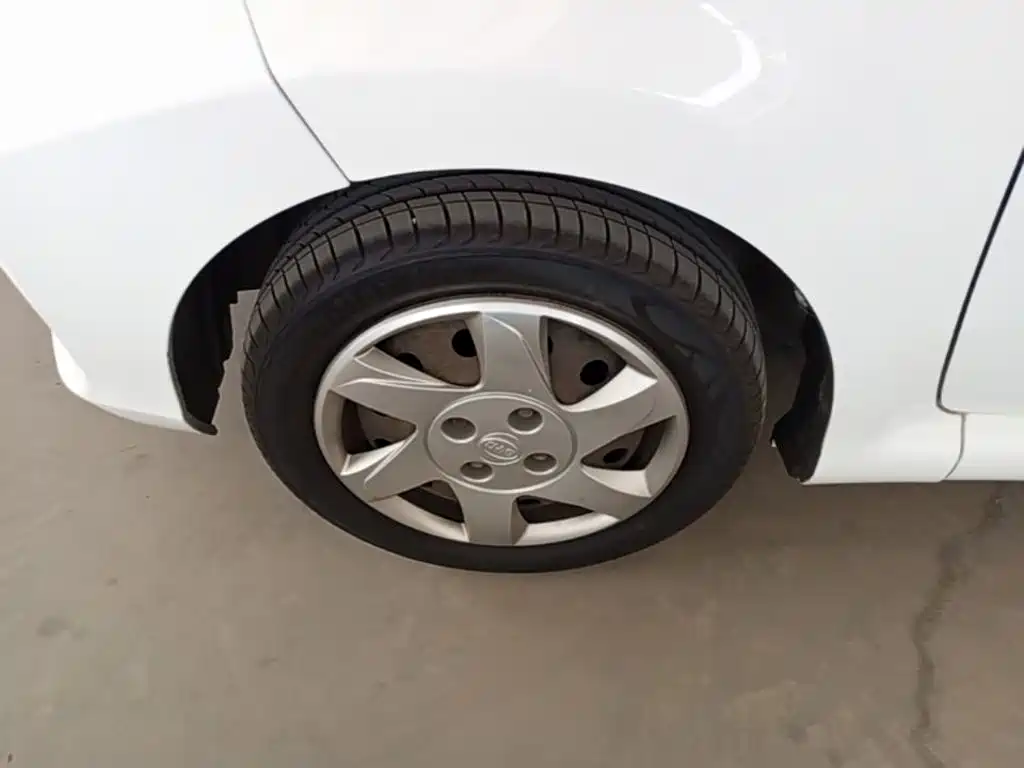BYD F0 — миниатюра 23