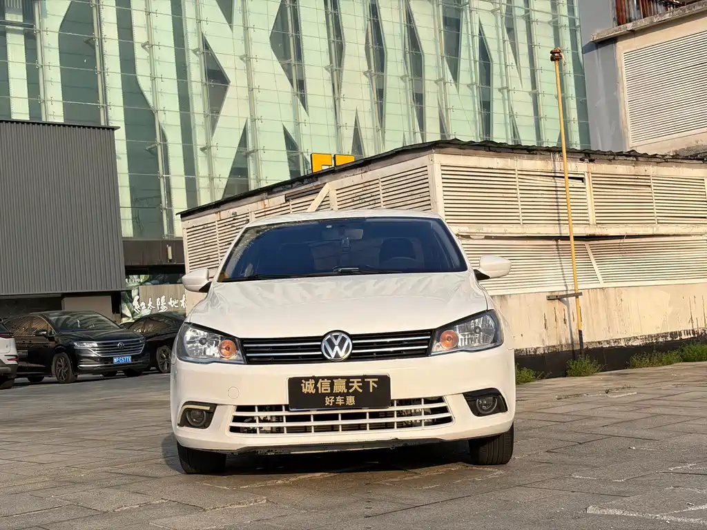 Volkswagen Jetta — миниатюра 3
