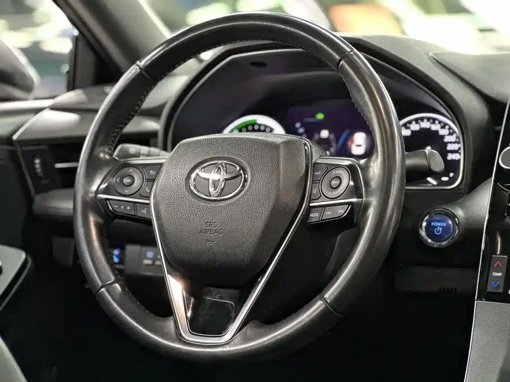 Toyota Avalon — миниатюра 17