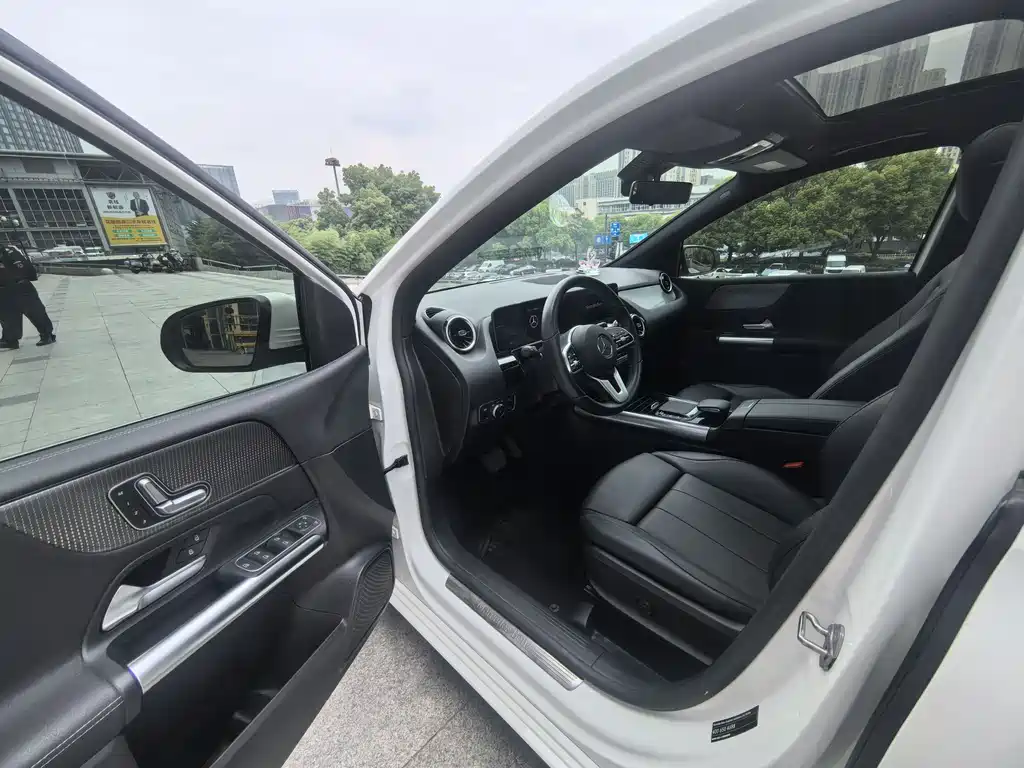 Mercedes-Benz B-Class B 2020 B 200 Fashion