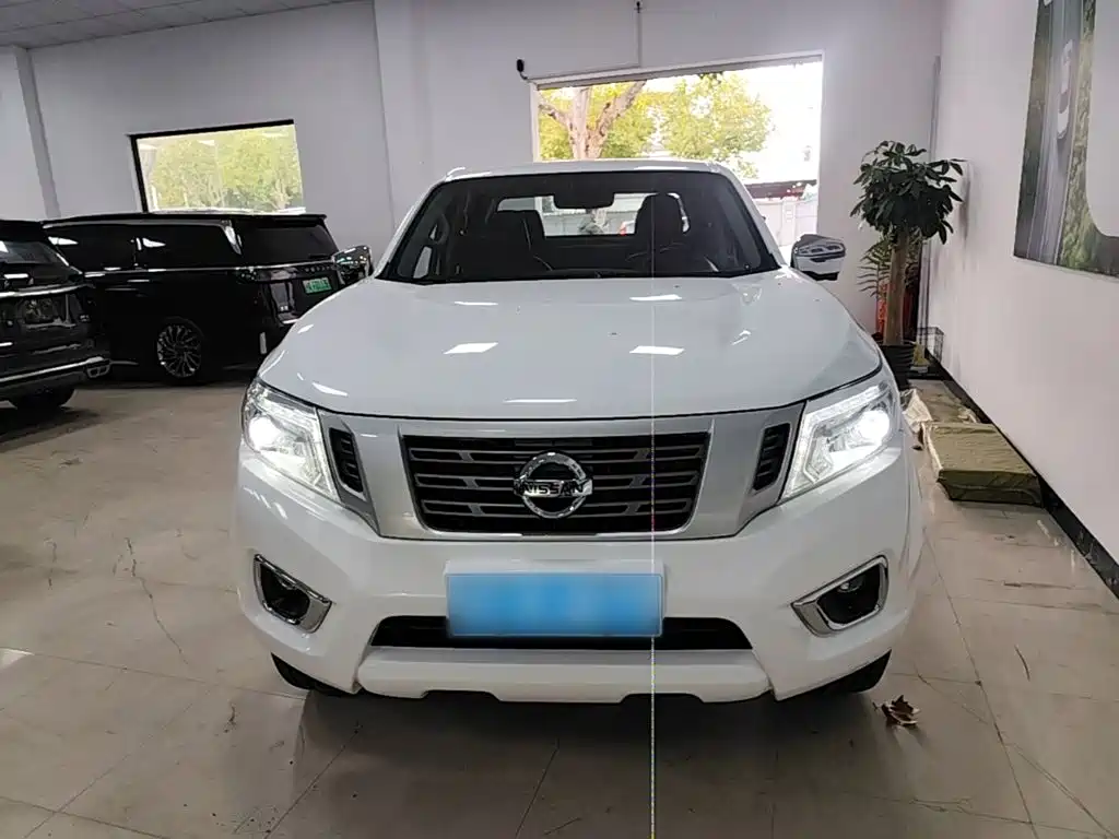 Nissan Navara — миниатюра 3