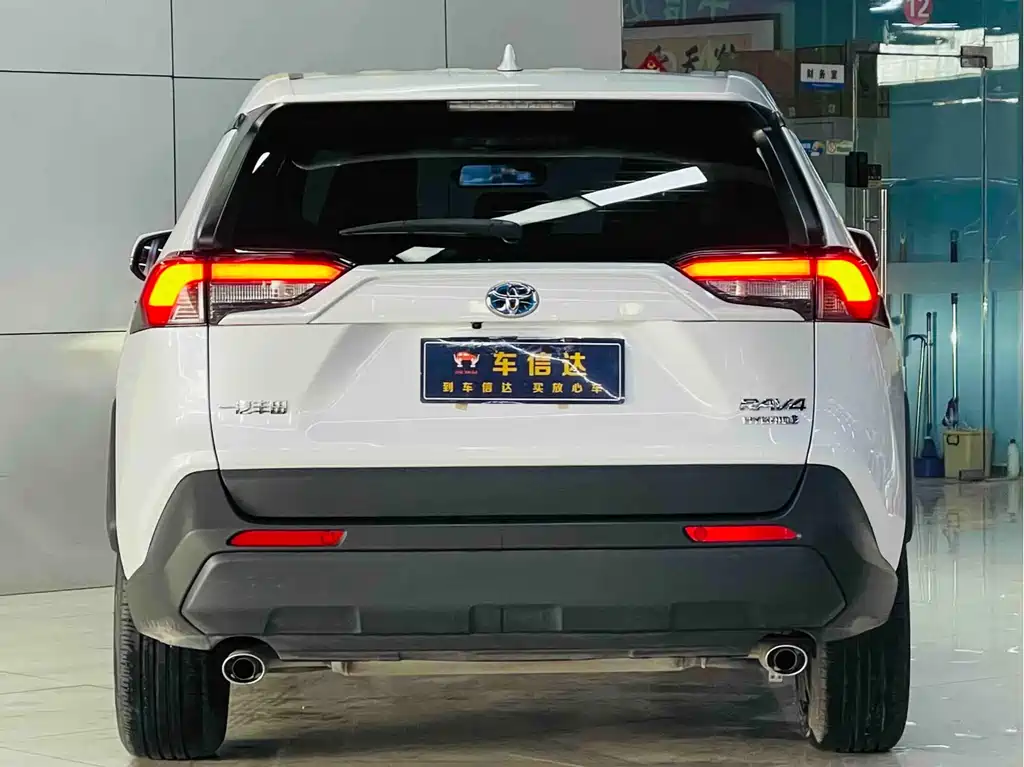 TOYOTA RAV4 RONGFANG