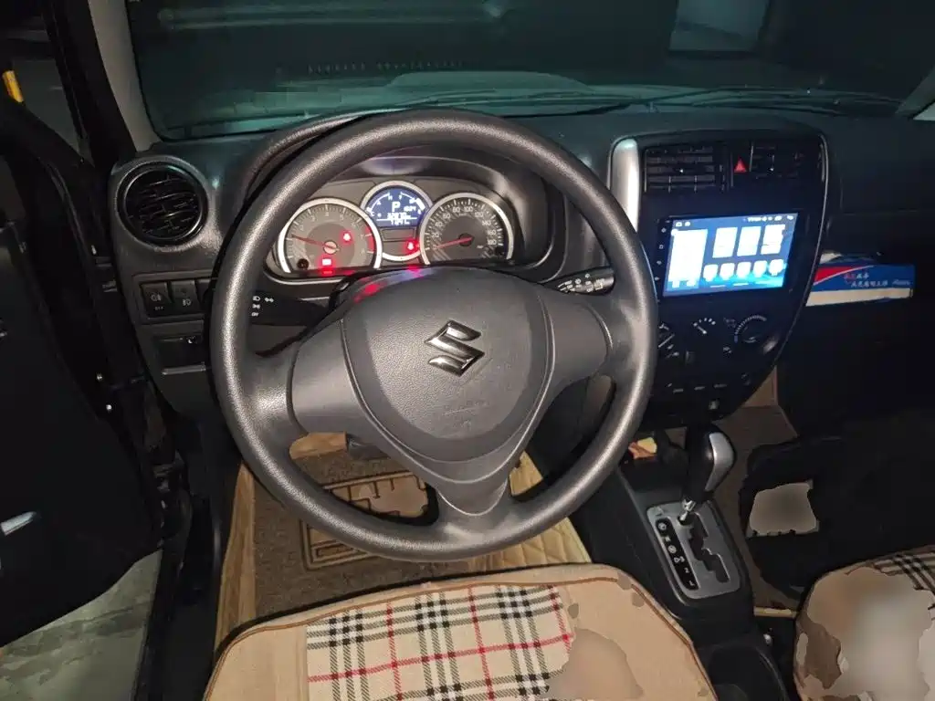 Suzuki Jimny — миниатюра 13