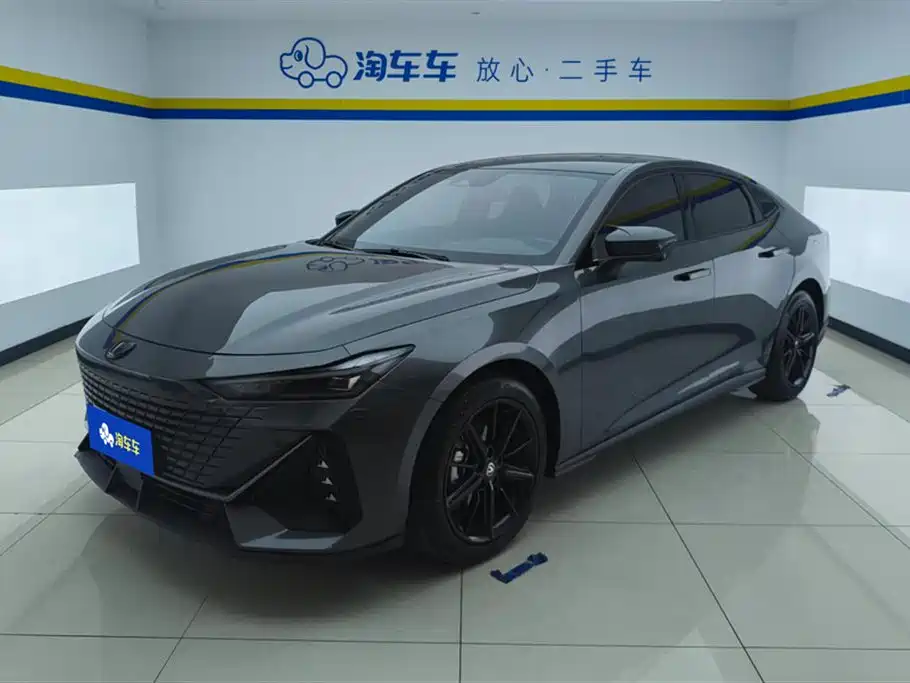 Changan UNI-V 2024