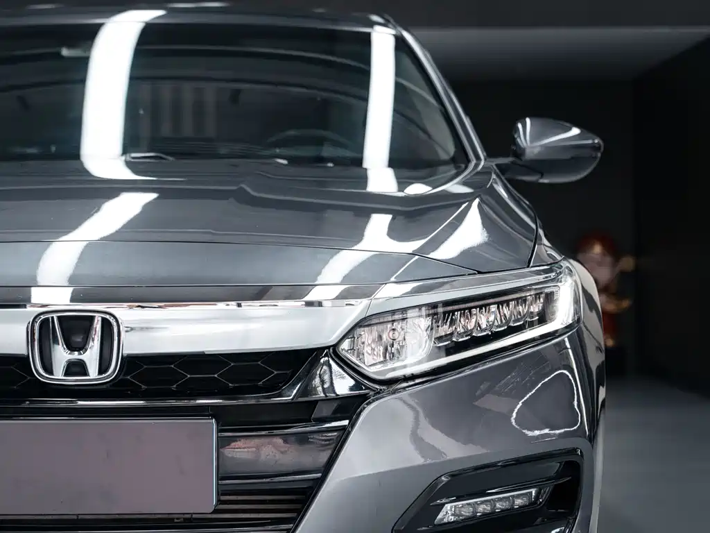 Honda Accord 2018 260TURBO Elite V