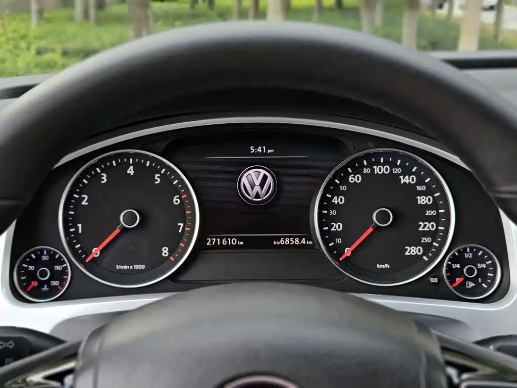 Volkswagen Touareg — миниатюра 19
