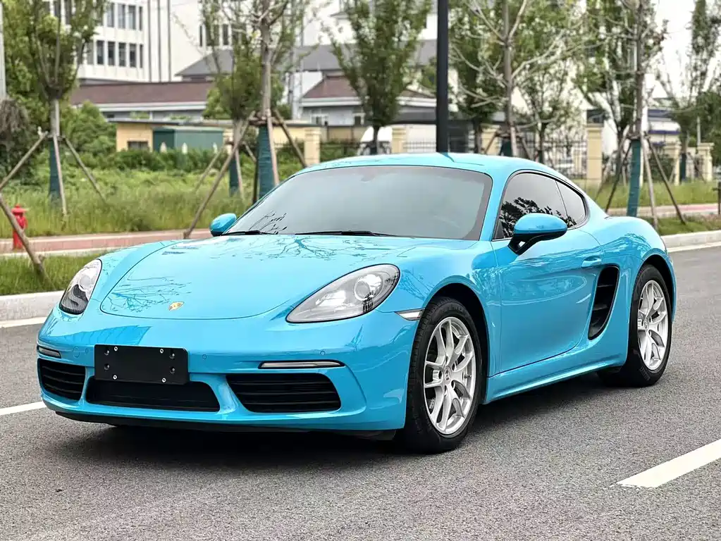 Купить Porsche 718