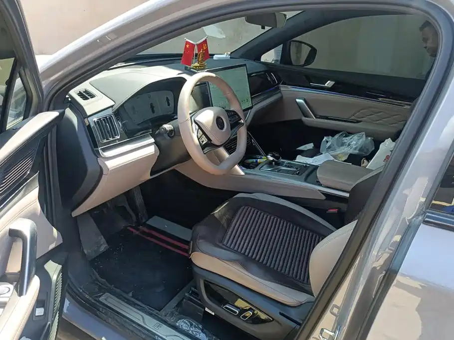 BYD Tang New Energy — миниатюра 9