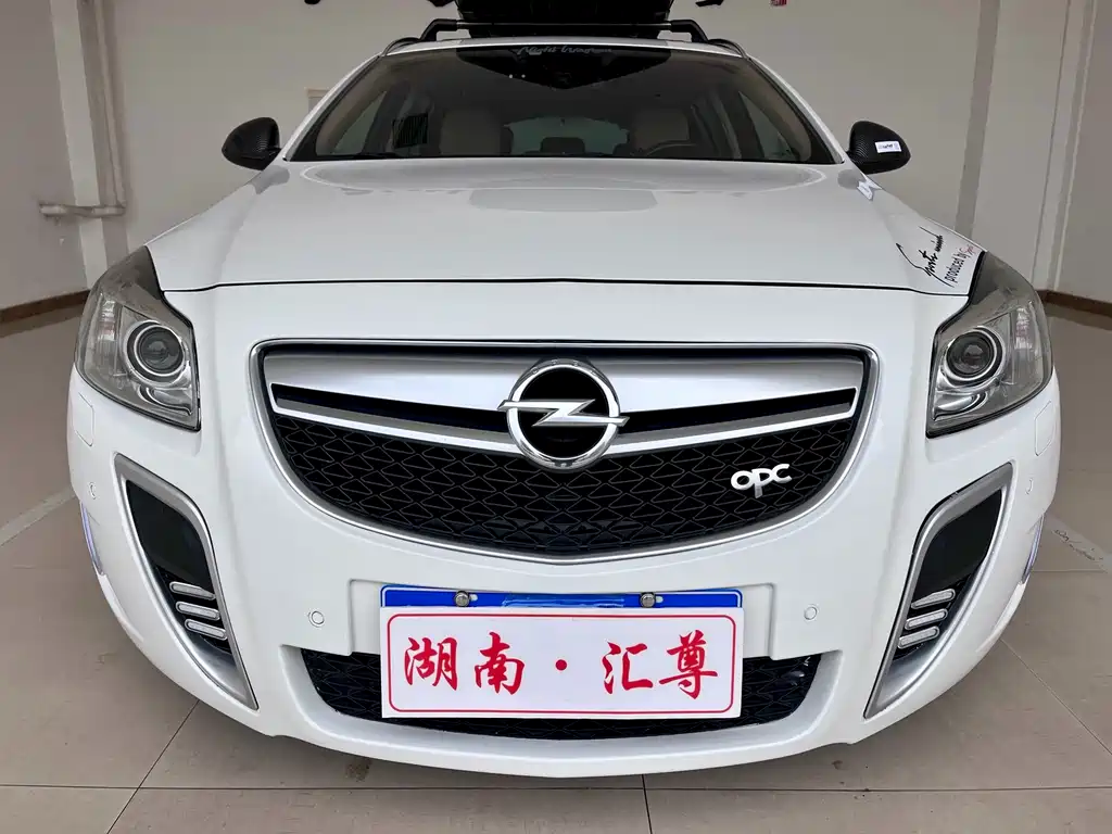 Opel Insignia — миниатюра 2