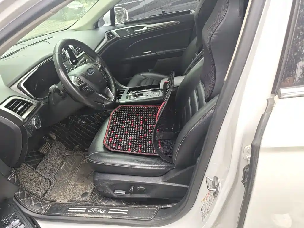 Ford Mondeo — миниатюра 16