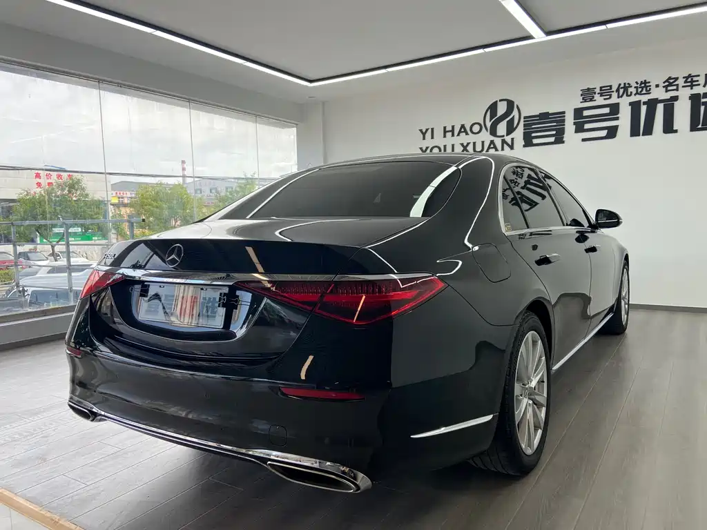 MERCEDES-BENZ S CLASS