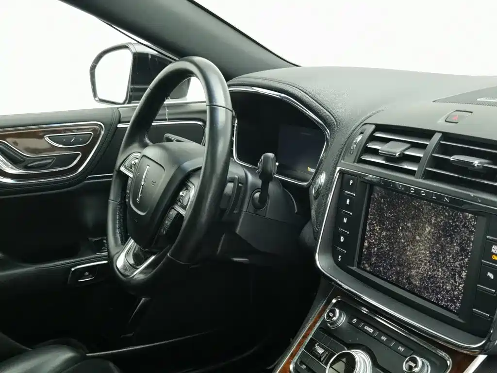 Lincoln Continental — миниатюра 22